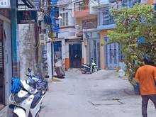 Hình ảnh CMT8 Quận 3 - Ngay Lê Thị Riêng . Hẻm 7M - Cách MT 30M . Nhà 4 Tầng