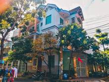 Hình ảnh Chính chủ gấp bán biệt thự cổ điển, 120m2, góc hai mặt tiền rộng 7.2tỷ