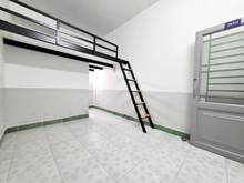 Hình ảnh Phòng Trọ Có Gác Giá Rẻ P13 Tân Bình Đối Diện Etown