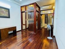 Hình ảnh cho Thuê Nhà mặt tiền 18A Nguyễn Sơn Hà, phường 5 quận 3