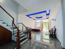 Hình ảnh Cho thuê nhà đẹp 4 tầng 4 PN mặt tiền đường Thanh Lương gần đường 29/3