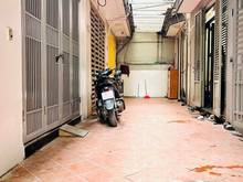 Hình ảnh Bán nhà Thanh trì- 300m ra Nguyễn Xiển- DT33m2xMT3.5x5T- full nội thất