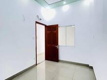 Hình ảnh Cách Mũi Tàu Cộng Hòa chỉ 200M - Ngay Trường Chinh -40M2 x 3T