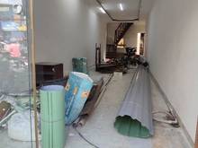 Hình ảnh Nhà mặt tiền đường Cách Mạng Tháng Tám Quận 3, S 75m2 1T1L, 30tr/tháng
