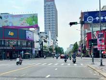 Hình ảnh Cho thuê mặt bằng mặt tiền đường Nguyễn Thị Minh Khai, gần Lê Duẩn