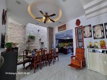 Hình ảnh Biệt thự đẹp Q.12 gần trục QL1A , đường 10m, 220m2, 3 tầng, 14.99 tỷ