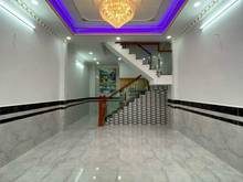 Hình ảnh thanh lý bán gấp nhà 64m2,1 trệt,1 lầu, SHR, đ.ngô tất tố, BT, LH Hùng