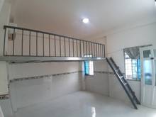 Hình ảnh Phòng trọ có gác giá rẻ tại Tân Bình_Có sẵn máy lạnh
