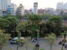 Hình ảnh Cần bán nhà 5 tầng DT 50M2 gần Ngã 4 Sở-Đống Đa vỉa hè mênh mông.