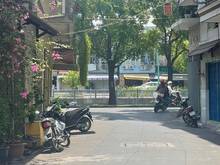 Hình ảnh Đường nhựa Xe Tải Tránh HUỲNH VĂN BÁNH- TRƯỜNG SA, ngang 4m2. 6PN.