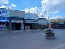 Hình ảnh Bán Nhà Mặt Tiền Trần Văn Mười, Ngay Chợ Đại Hải, 4,5x27m, 2 Tầng