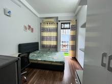 Hình ảnh Phòng ban công lớn +  cửa sổ quận 3