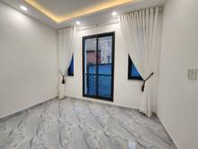 Hình ảnh Giảm gấp 2 tỷ, giá 5.5 tỷ đường Huỳnh Văn Bánh 40m2