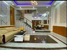 Hình ảnh KẸT TIỀN KD BÁN GẤP Mb6623 nạp rút nhanh chóng CENTRAL GARDEN Q1, 138m2 3Pn
