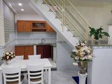 Hình ảnh Bán nhà góc 2 mặt tiền ngay Cao Thắng, Phường 12, Quận 10