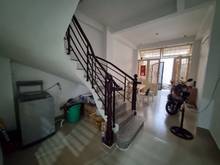 Hình ảnh Hiếm. Nhà 2 tầng, 64m2, cò 3 CHDV cho thuê, đường Nguyễn Kiệm, P.9