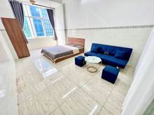 Hình ảnh Khai trương căn 1PN mới kemg- máy giặt riêng- cửa sổ rộng- gần sân bay