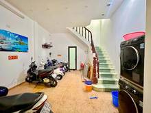 Hình ảnh (HIẾM) Bán Nhà Đường Láng-Đống Đa, 55m2, 4.7 Tỷ, Lô Góc, Mặt Ngõ Thông