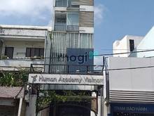 Hình ảnh Toà nhà building H + 7 tầng - MT Phố Ngô Gia Tự, P9, Q10 - 6x24m