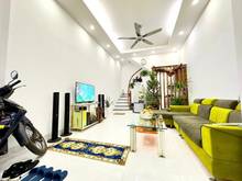 Hình ảnh (HIẾM) Bán Gấp Nhà Đẹp ĐƯỜNG LÁNG-ĐỐNG ĐA,40m2,5.45 TỶ,Ngõ SH Quay Đầu