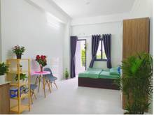 Hình ảnh Trống lại phòng full nội thất có bancol riêng gần sân bay Tân Sơn Nhất