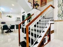 Hình ảnh CHẠY NỢ cần bán gấp nhà hẻm rộng Q12,46m2,1t1l,3pn,2wc,1ty125,sổ riêng