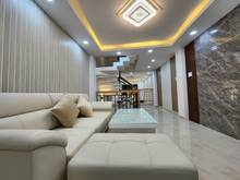Hình ảnh Cần bán nhà đường Tạ Quang Bửu giá chỉ 1ty399 ,56m2,1t2l,3pn,3wc,shr