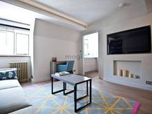 Hình ảnh Bán nhà mặt tiền quận 1, đường Cô Giang dt 14x15m HĐ thuê 250tr/tháng