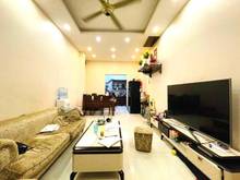 Hình ảnh Bán nhà phố vip Lê Thanh Nghị, lô góc sáng choang, DT rộng, giá 4.7 tỷ