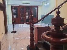 Hình ảnh Chính chủ cho thuê nhà 5X20 3 lầu đường Yên Thế, P2, Quận Tân Bình