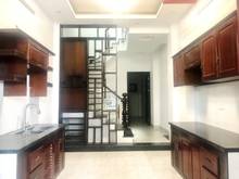 Hình ảnh Chủ gấp bán, giảm 1 tỷ 1, nhà có thu nhập cao, 3 tầng đúc, giá chỉ 10