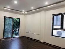 Hình ảnh 8T thang máy ôtô đỗ Phố Thái Thịnh Đống Đa 33m MT5,5m giá 8.3 tỷ.