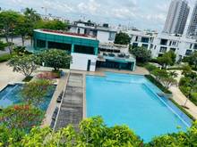 Hình ảnh BT Đơn Lập Lucasta Q9 - NT Cơ Bản - Có View Hồ Bơi - 5PN 4WC Mới Đẹp