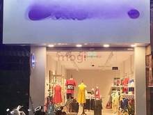 Hình ảnh Nhà Mặt Tiền CMT8 Trống Suốt Mới Đẹp.