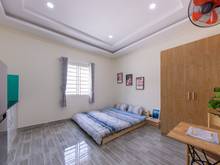Hình ảnh Cănhộ giá rẻ Bùi Đình Tuý có cửasổ gần chợ Bà Chiểu và ngãtư Hàng Xanh
