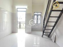 Hình ảnh Phòng Gác Ba Công, Cửa Sổ-VIEW CV Cực Chill  -KHU SÂN BAY-Đ.Bạch Đăng