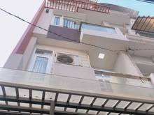 Hình ảnh Chủ ngộp còn 2tỷ375 bán nhà HXH QUẬN 4 KHÁNH HỘI 4 TẦNG BTCT 75m2 4PN