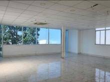 Hình ảnh Nguyên căn 1hầm+1trệt+3lầu trống suốt,có thang máy,pccc khu tên lửa