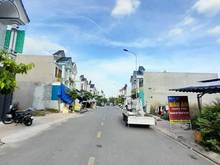 Hình ảnh Bán gấp lô đất 70m2 đường Suối Cái, Linh Xuân, Thủ Đức, sổ sẵn