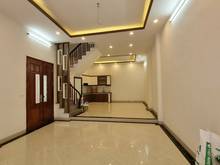 Hình ảnh Bán nhà Thạch Bàn gần ngã tư Cổ Linh Thạch Bàn 52m2 5 tầng gara ô tô
