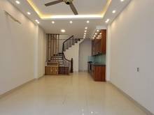 Hình ảnh Bán nhà Long Biên đường Bát Khối Cổ Linh 36m2 4,5 tầng nhà mới 2,35 tỷ