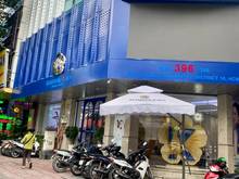 Hình ảnh Cho Thuê Góc 2 Mặt Tiền Nguyễn Văn Cừ Quận 1 Ngang 15m Giá 95 triệu