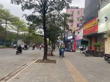 Hình ảnh Cho thuê MBKD mặt phố Nguyễn Khánh Toàn 80m 2 tầng mt rộng 11.5m