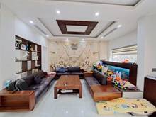 Hình ảnh Bán nhà Hoàng Văn Thái, Ô Tô, Tặng nội thất, 68m2 4T MT6m, giá 11 tỷ