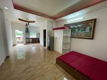 Hình ảnh Phòng Rộng 40m2 Full Nội Thất Bancol Thoáng Ngay Cầu THAM LƯƠNG