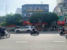 Hình ảnh MT Nguyễn Văn Cừ Quận 1 Ngang 15m, 4 Tầng Sàn Suốt Chỉ 95 Triệu