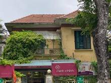 Hình ảnh Cho thuê nhà biệt thự cổ mặt phố Ngô Thì Nhậm, 480m, mặt tiền 9m,LÔGÓC