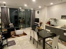 Hình ảnh Cần bán nhanh căn Vinhome Golden River, Q.1 giá 2 tỷ 735 80m2.