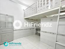 Hình ảnh Phòng ban công, cửa sổ gác cao ko đụng đầu giáp Q11, gần Đầm Sen