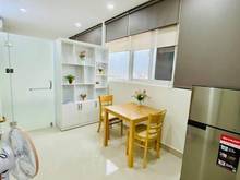 Hình ảnh Studio full nội thất - Cửa sổ lớn